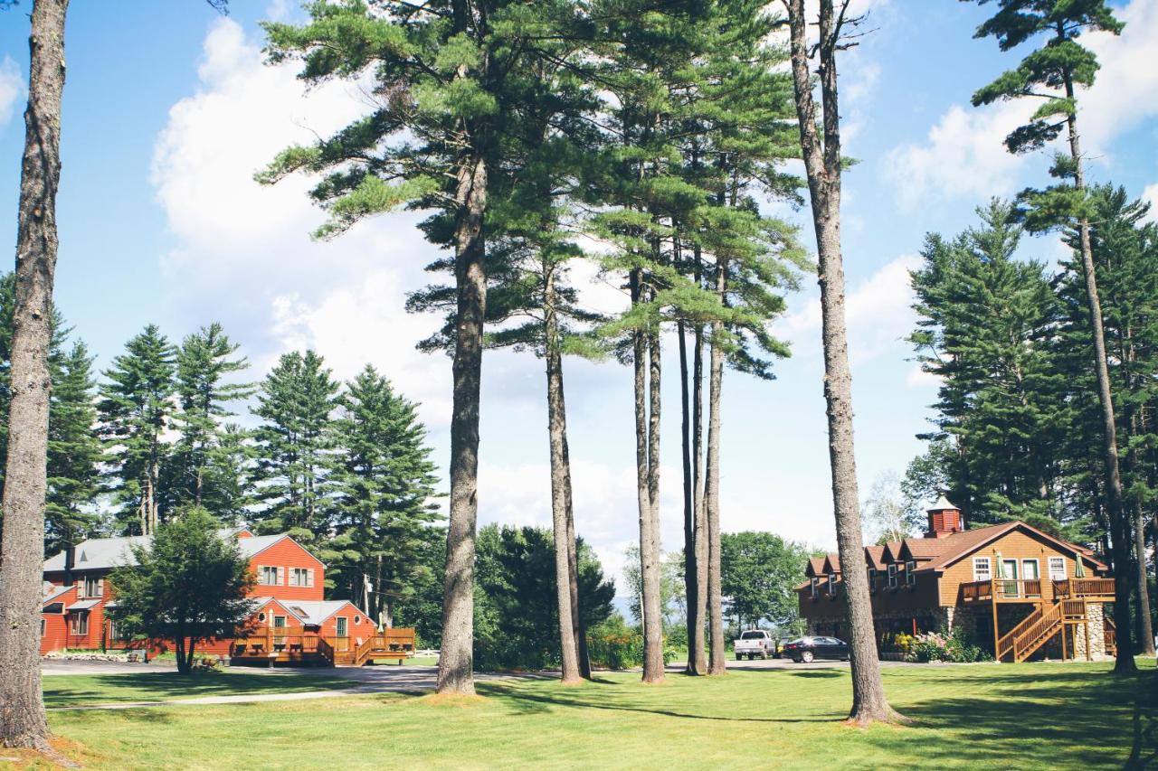 | Old Saco Inn