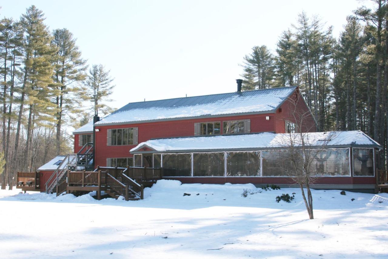 | Old Saco Inn