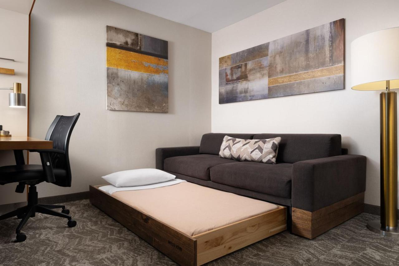 | SpringHill Suites by Marriott Indianapolis Downtown