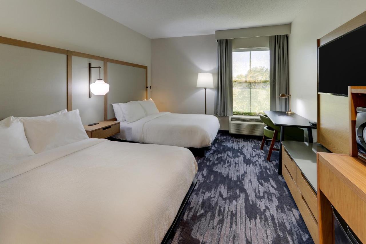 | Fairfield Inn & Suites Southport