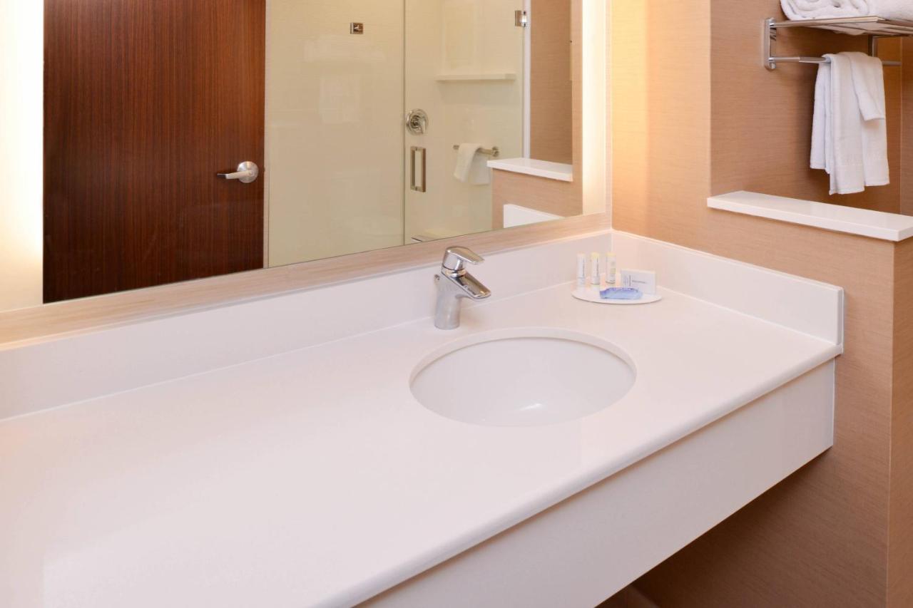 King Suite with Sofa Bed at Fairfield Inn & Suites by Marriott Martinsburg