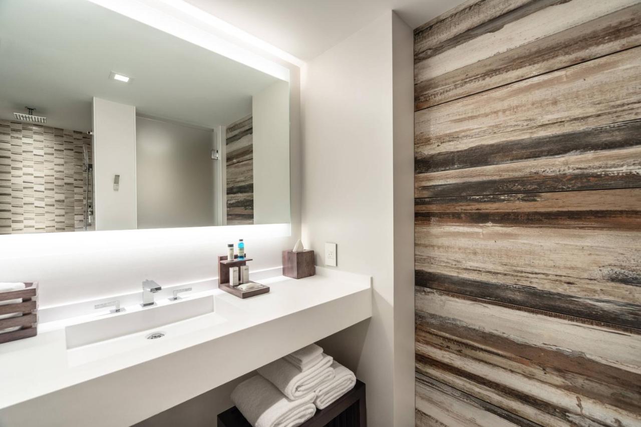 | The Row Hotel at Assembly Row, Autograph Collection by Marriott