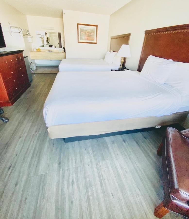 | Willow Tree Inn Branson
