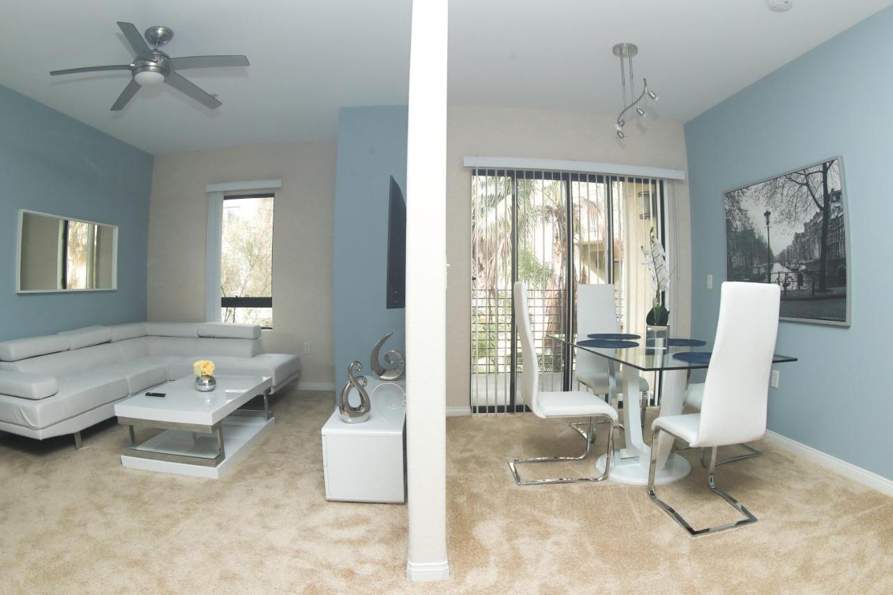  | Amazing Apartments near the grove