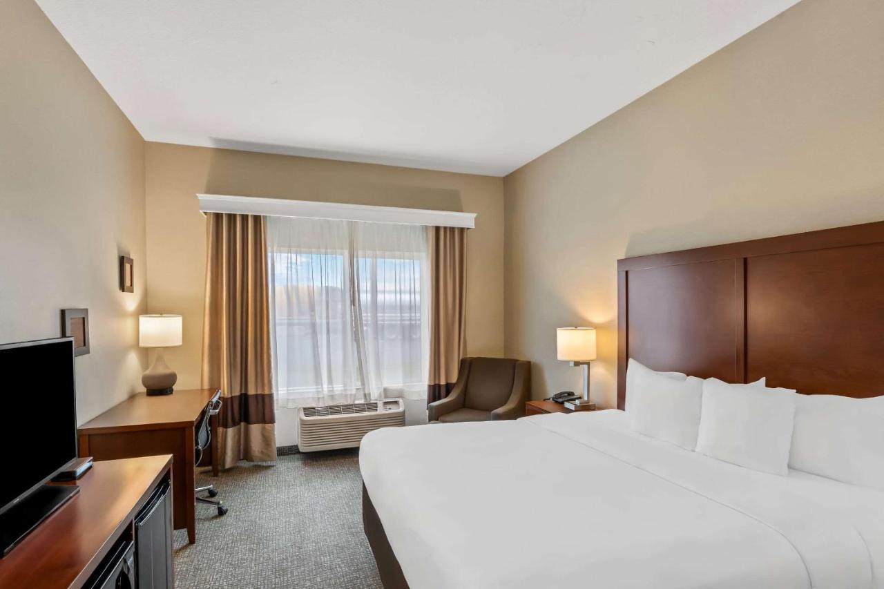 King Room - Non-Smoking at Comfort Inn & Suites Hermiston South