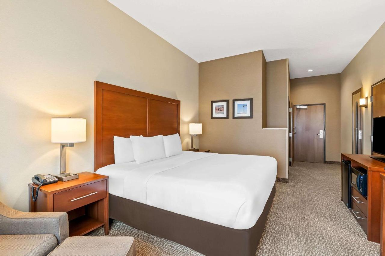 King Room - Accessible/Non-Smoking at Comfort Inn & Suites Hermiston South