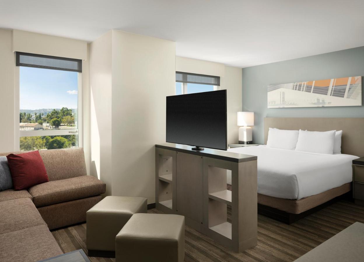 King Studio at Hyatt House LA - University Medical Center