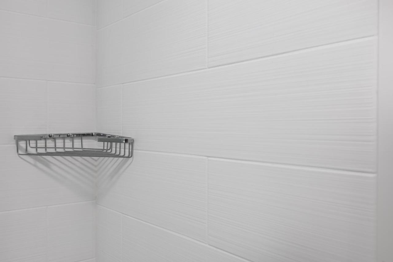 King Room - Accessible/Non Smoking at Rodeway Inn & Suites near Outlet Mall - Asheville