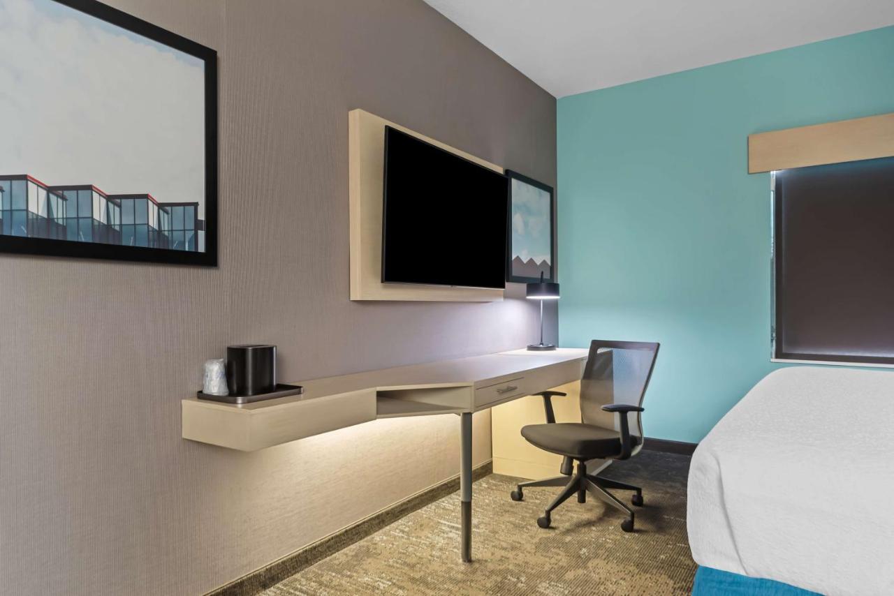 King Suite with Sofa Bed at Best Western Plus Ogallala Inn