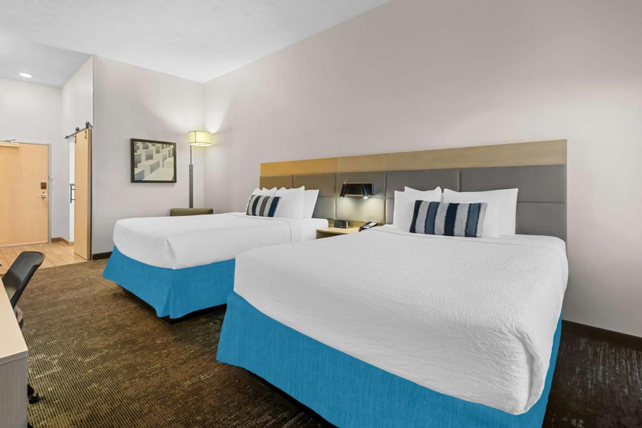 Queen Room with Two Queen Beds at Best Western Plus Ogallala Inn