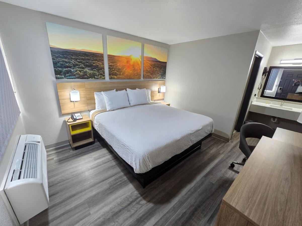 | OYO Hotel Wichita Falls I-44 at Maurine St