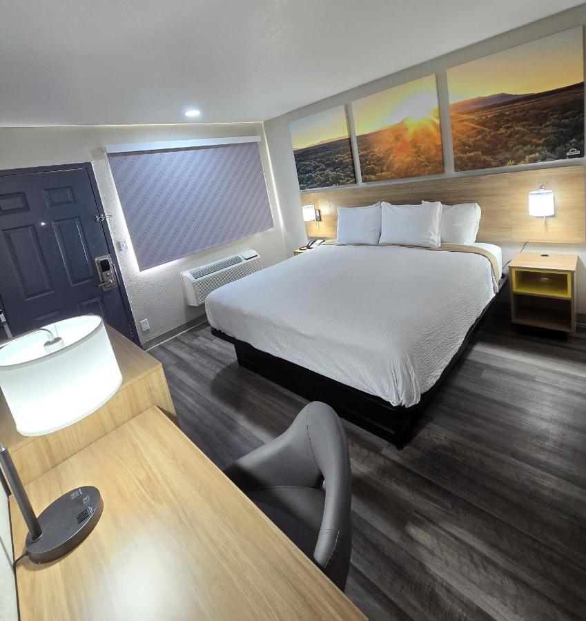 | OYO Hotel Wichita Falls I-44 at Maurine St