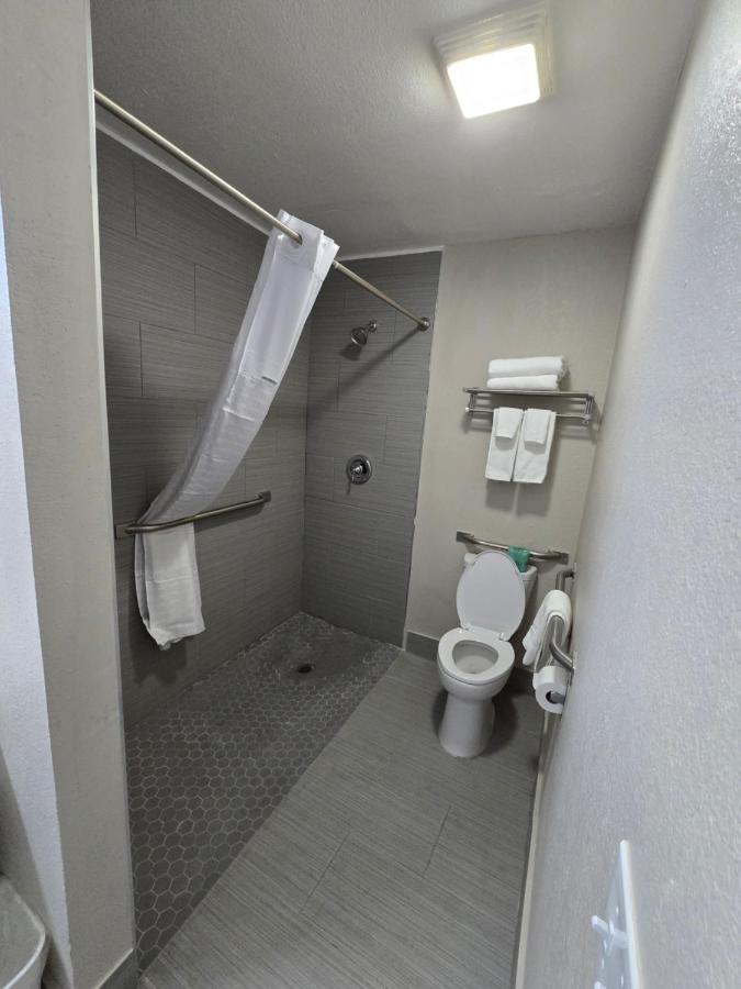 | OYO Hotel Wichita Falls I-44 at Maurine St