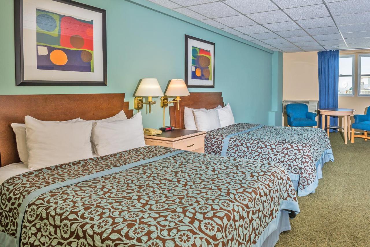Double Room - No View at Days Inn by Wyndham Atlantic City Oceanfront-Boardwalk
