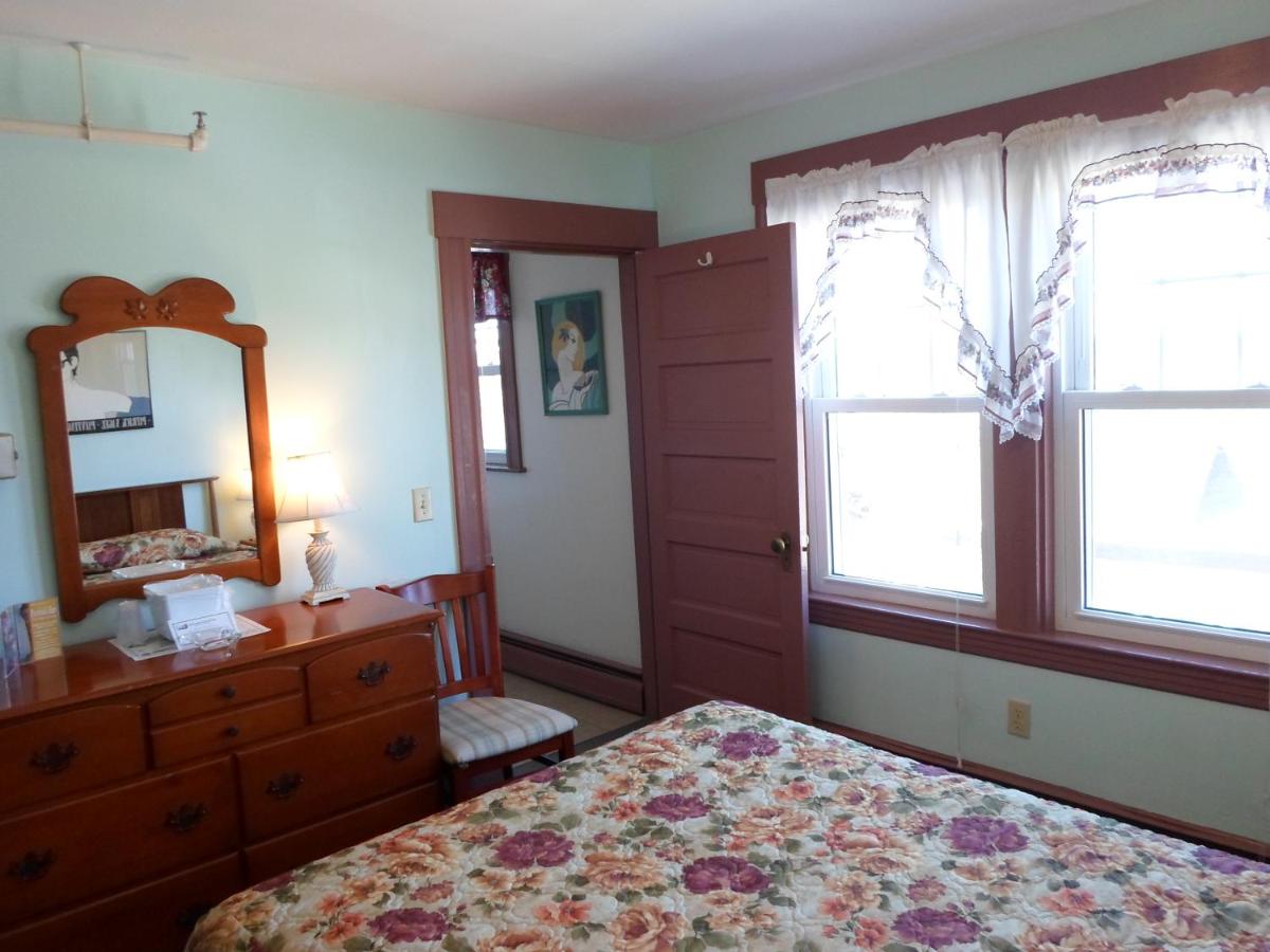 | Gifford House Inn