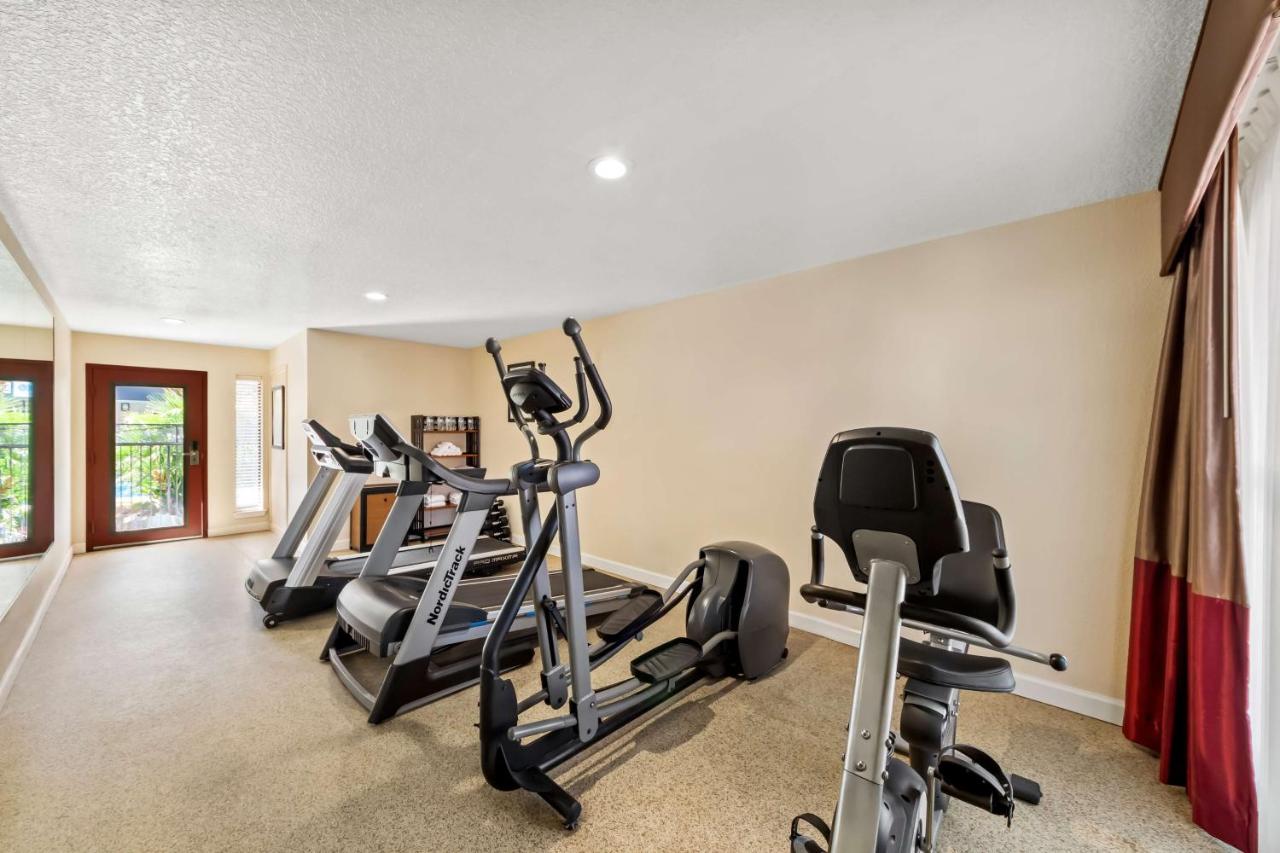 | Best Western Plus Fiesta Inn