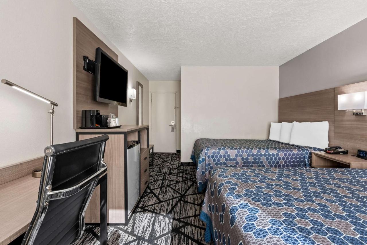 Double Room with Two Double Beds - Non-Smoking at SureStay Hotel by Best Western Duncan