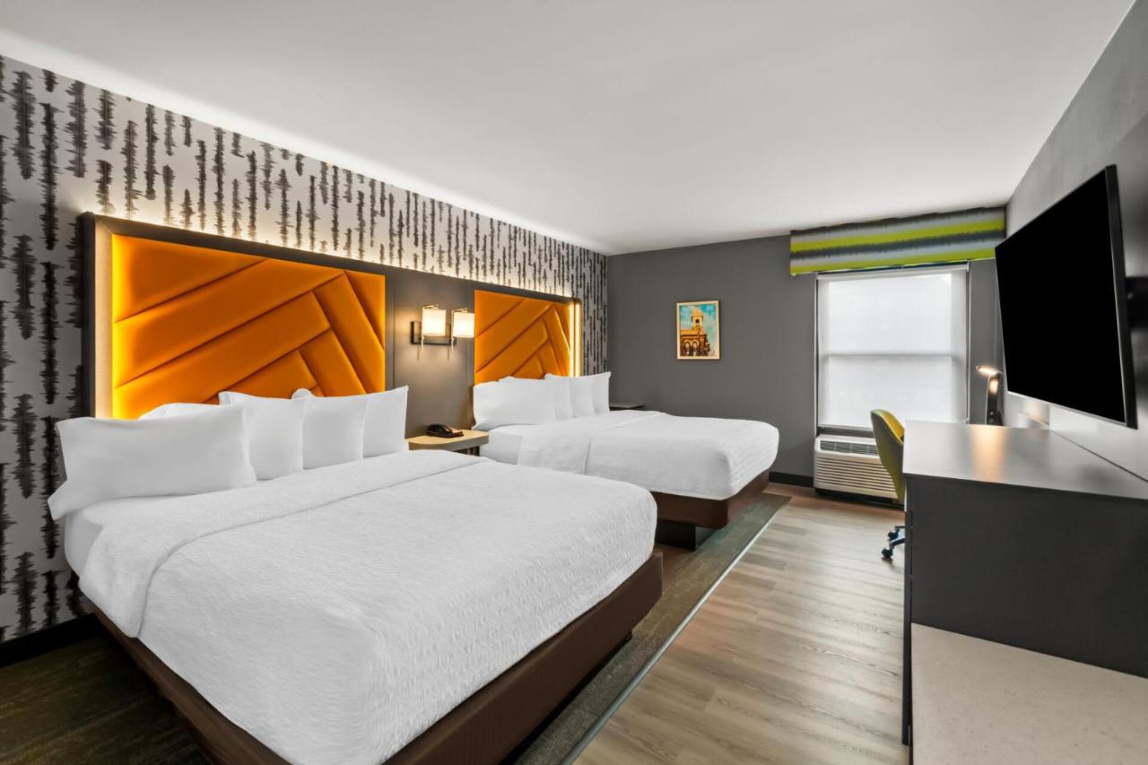 Double Room - Non-Smoking at Hampton Inn Lexington/Georgetown