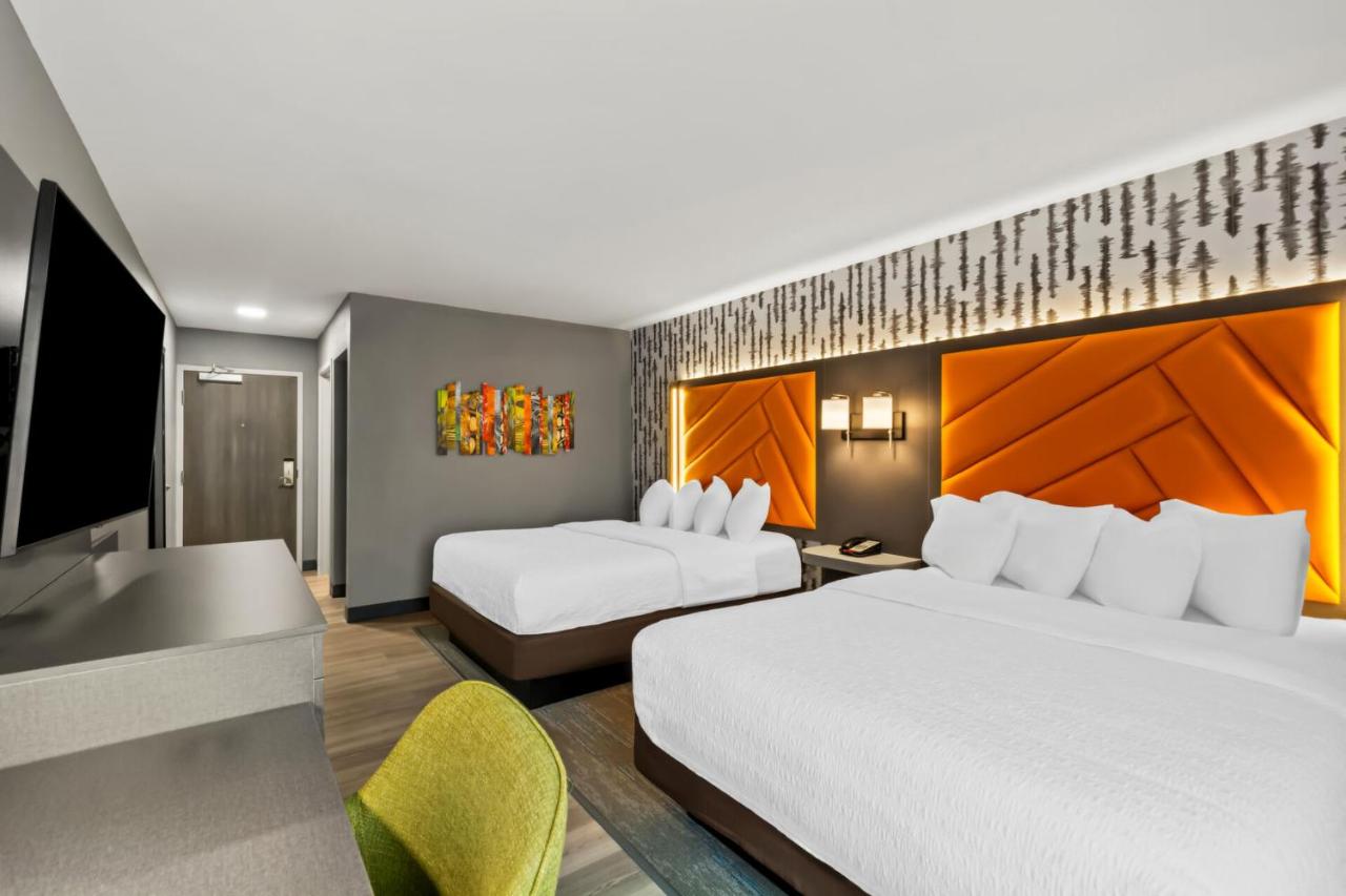 Double Room - Non-Smoking at Hampton Inn Lexington/Georgetown