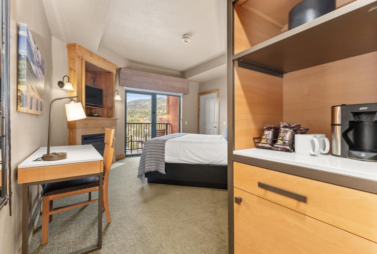 Two-Bedroom Apartment with Spa Bath at The Steamboat Grand