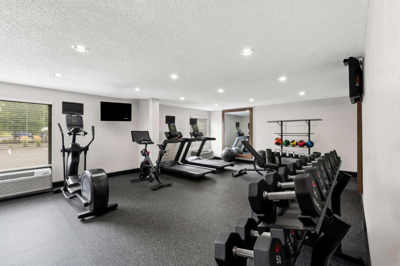 | Hampton Inn Pennsville