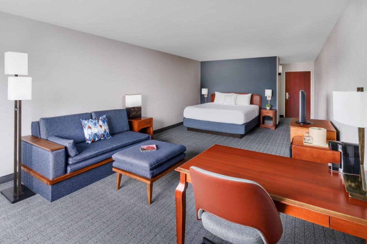  | Courtyard by Marriott Sacramento Folsom