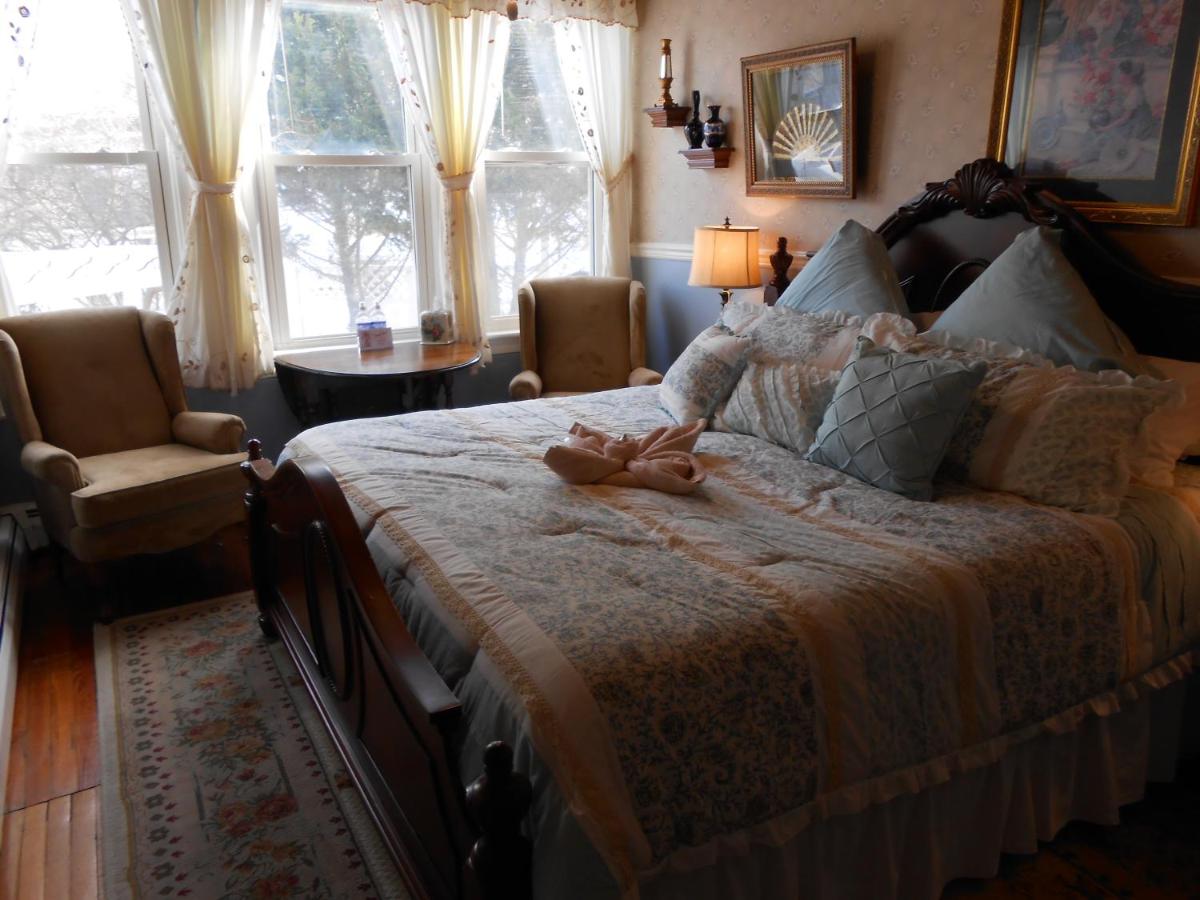  | Angel of the Sea Bed and Breakfast