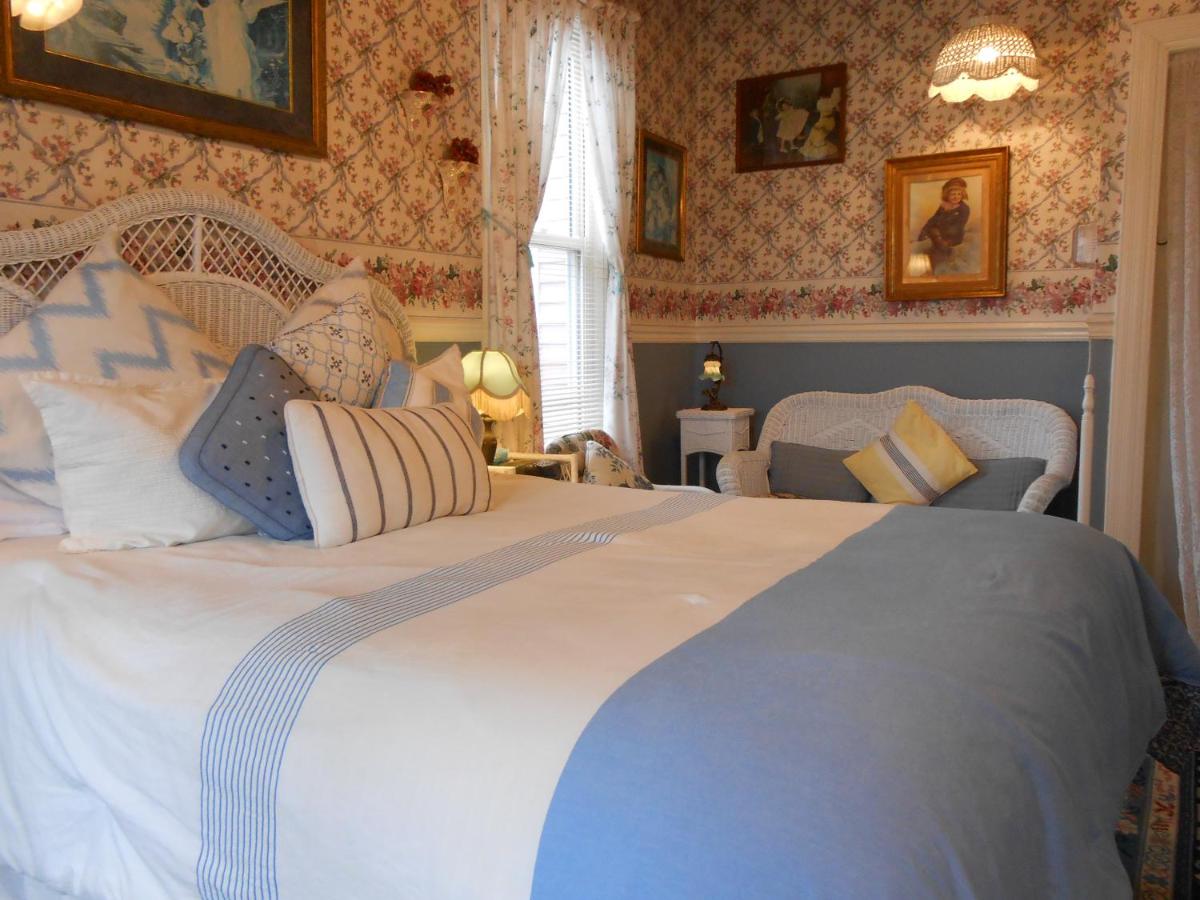  | Angel of the Sea Bed and Breakfast