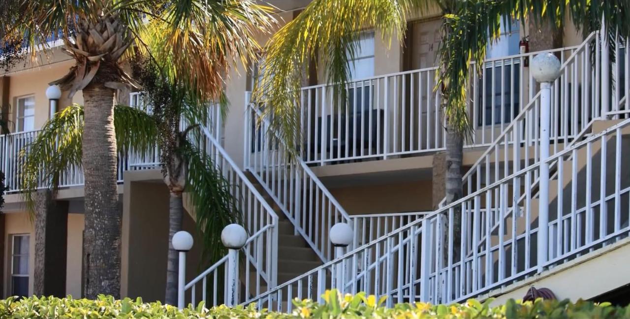 | Inn on the Gulf
