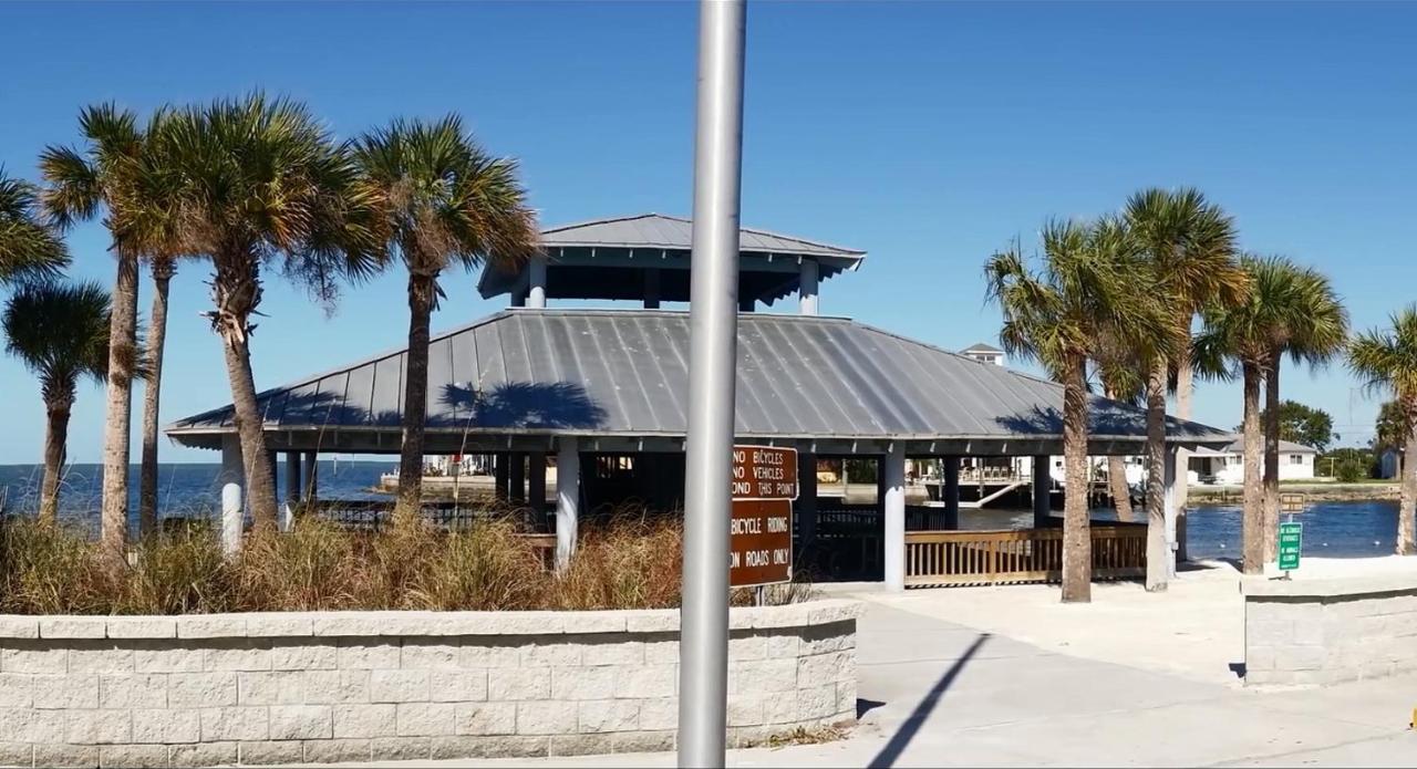 | Inn on the Gulf
