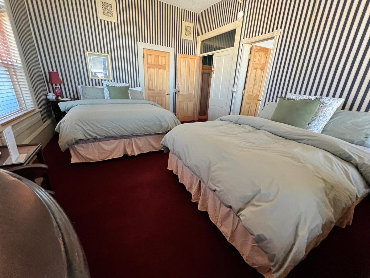| Hotel St Nicholas
