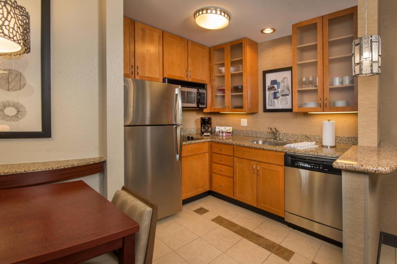 King Studio with Sofa Bed at Residence Inn by Marriott Dulles Airport At Dulles 28 Centre