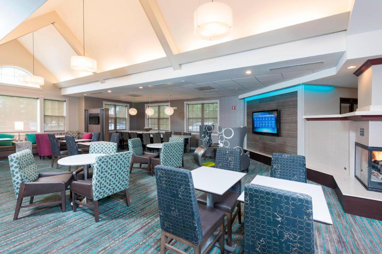 | Residence Inn Grand Rapids West