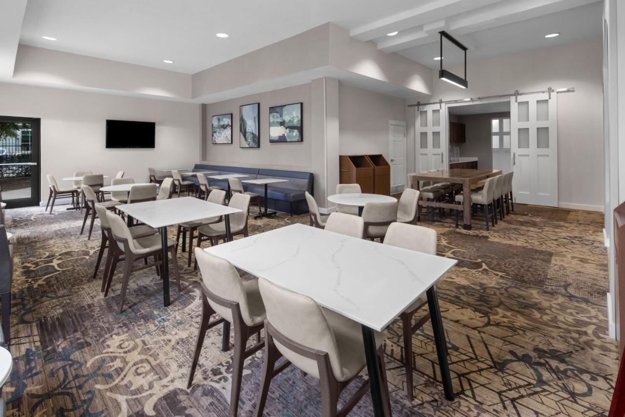 | Residence Inn by Marriott Fort Worth Cultural District