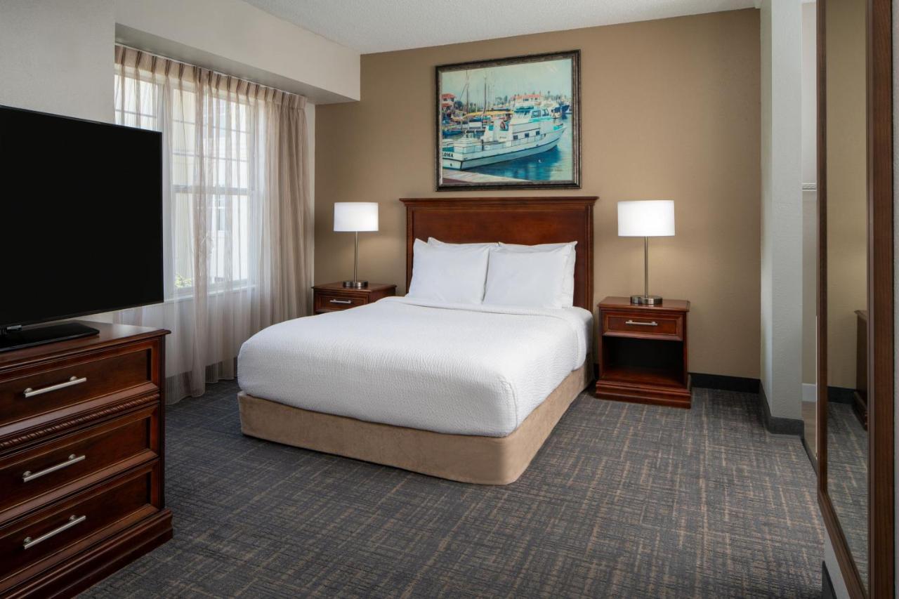 Studio, 1 Queen, Sofa bed at Residence Inn Charleston Riverview