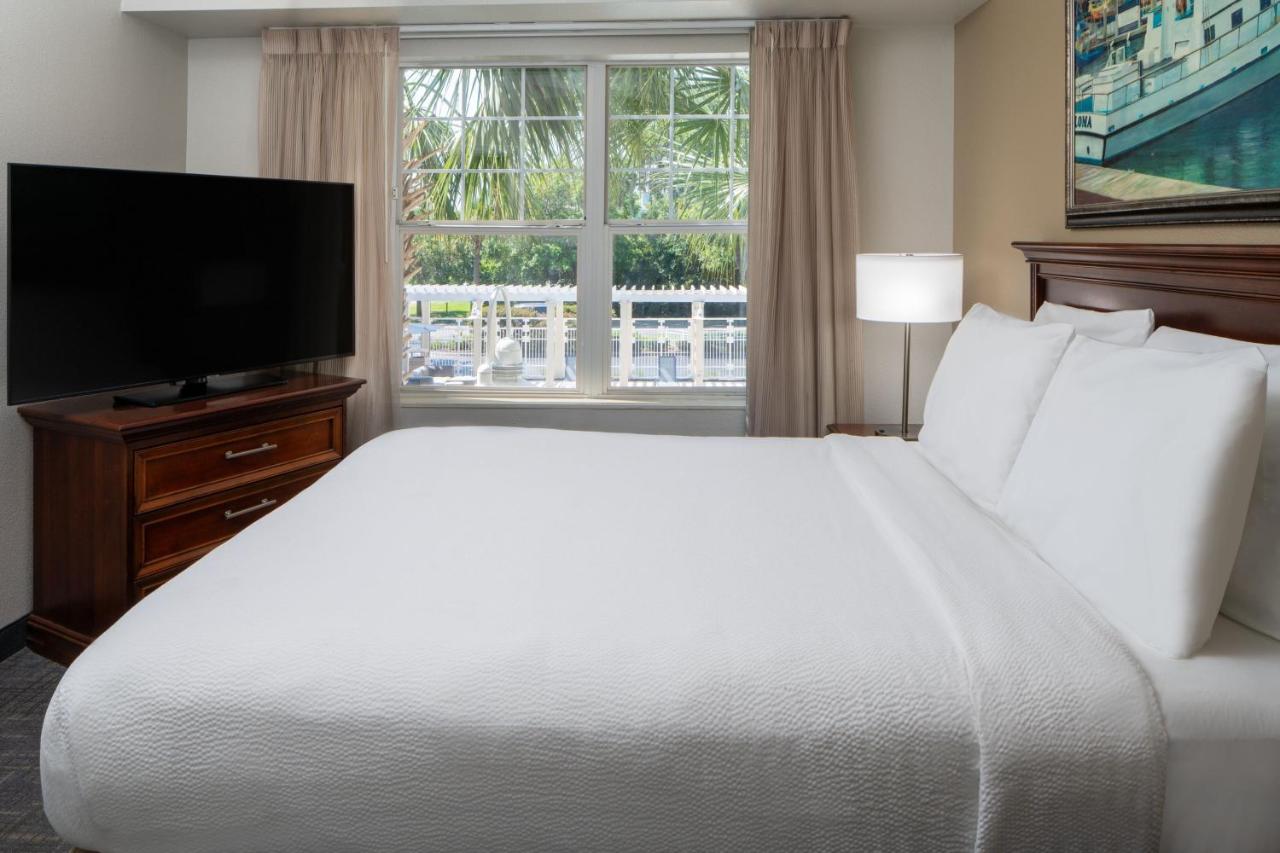 2 Bedroom Suite at Residence Inn Charleston Riverview