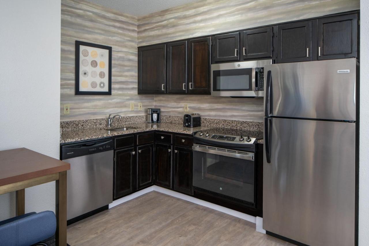 2 Bedroom Suite at Residence Inn Charleston Riverview