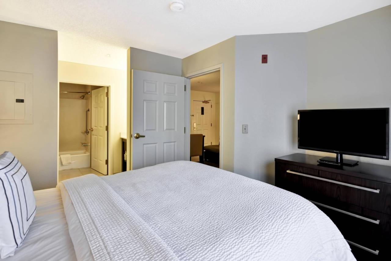  | Residence Inn by Marriott Jacksonville Airport