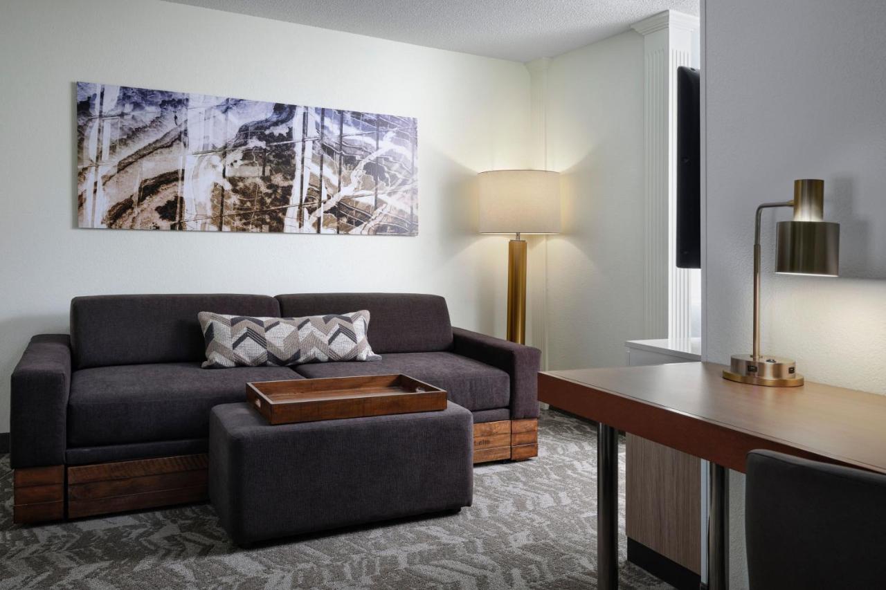 | Springhill Suites By Marriott Metro Center