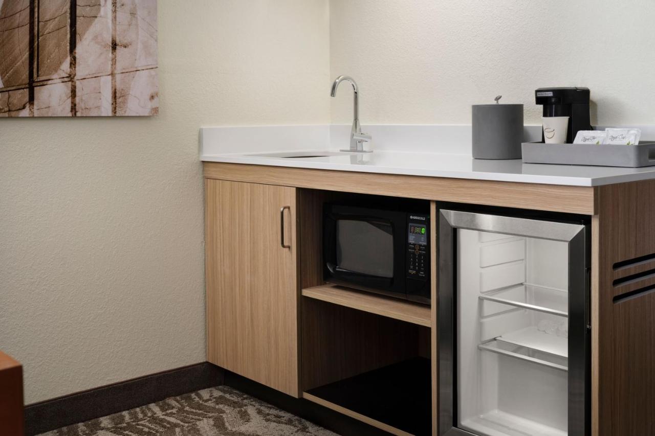 Queen Suite with Two Queen Beds and Sofa Bed at Springhill Suites By Marriott Metro Center