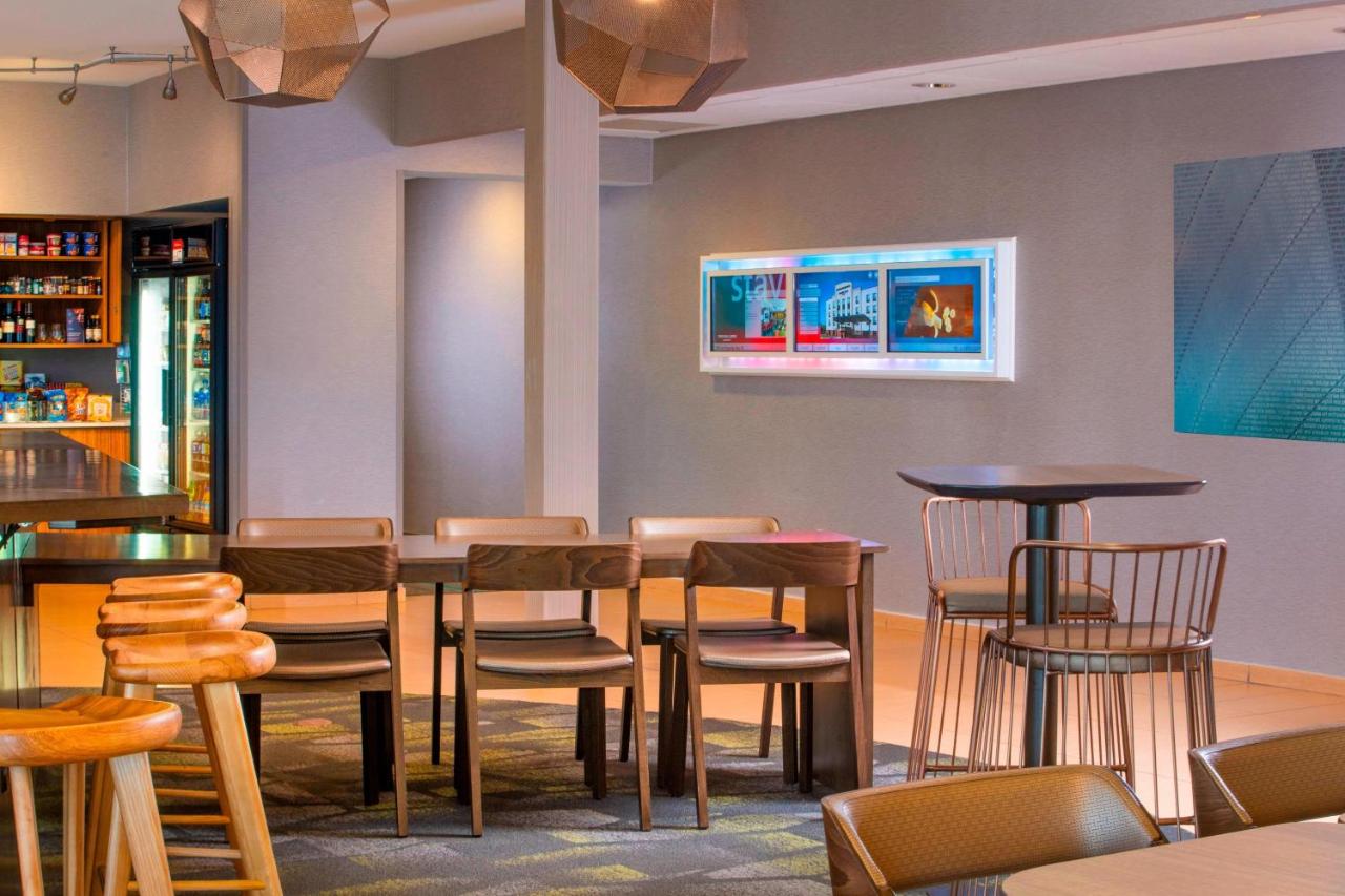 | SpringHill Suites by Marriott St. Louis Airport/Earth City