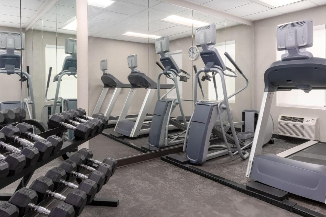 | Residence Inn by Marriott Corona Riverside