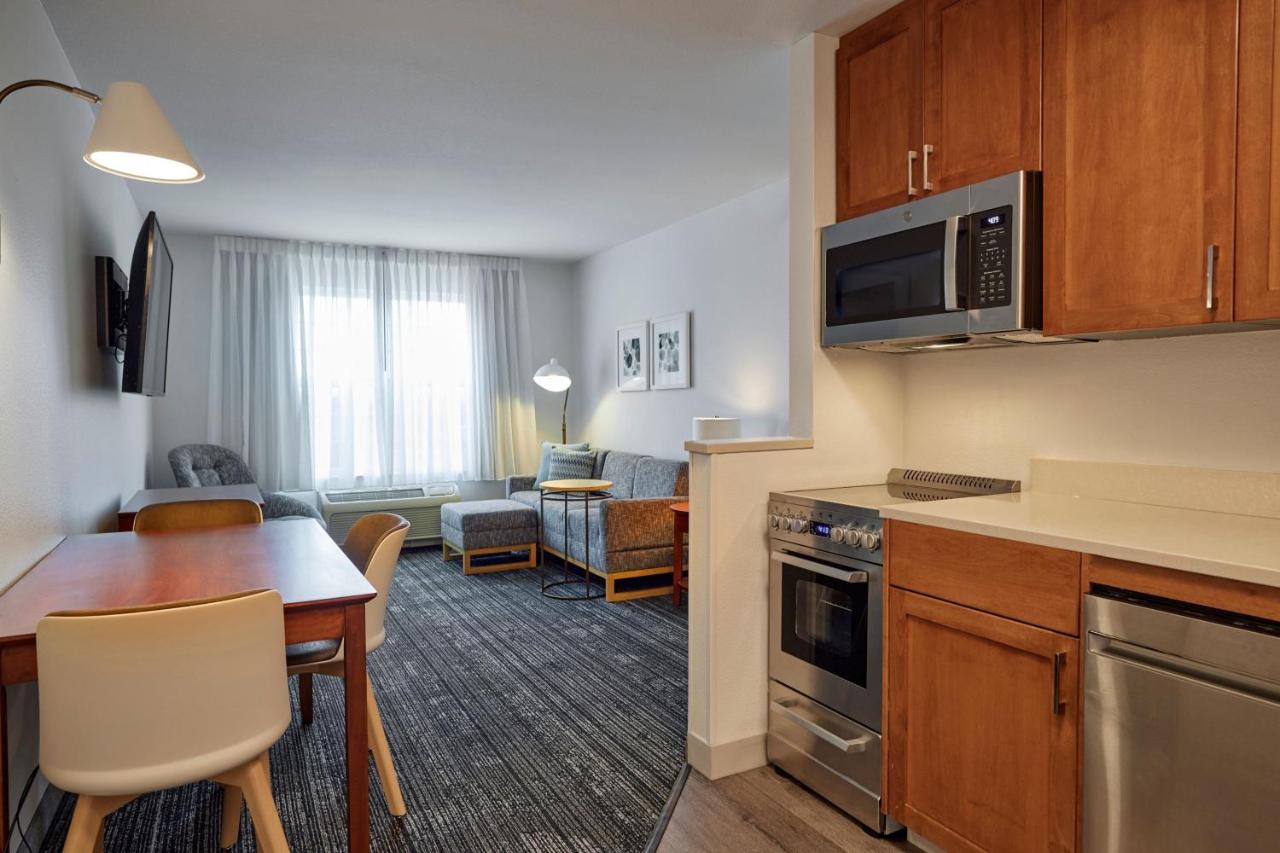 | TownePlace Suites by Marriott Medford
