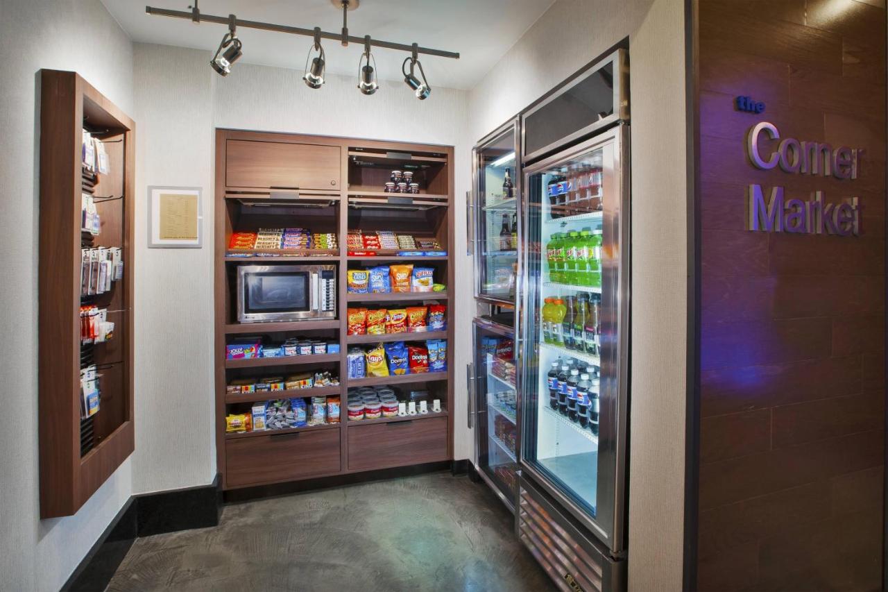  | Fairfield Inn & Suites by Marriott Milwaukee Downtown
