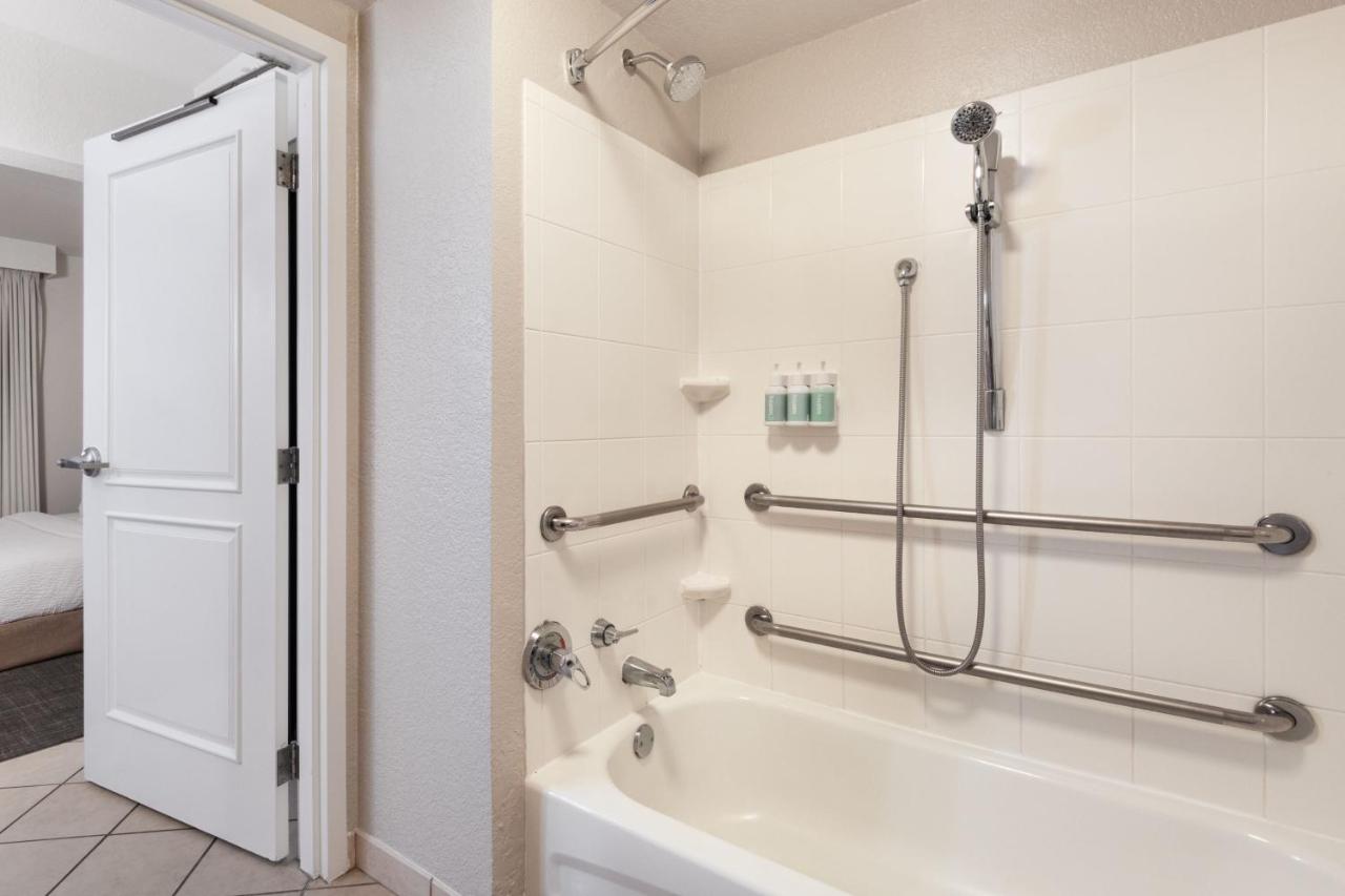 | Residence Inn by Marriott Daytona Beach Speedway/Airport