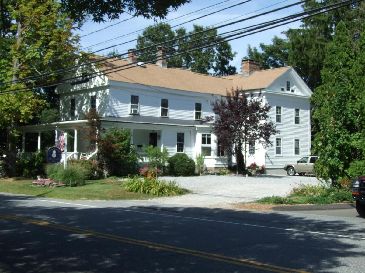 | Riverwind Inn Bed and Breakfast
