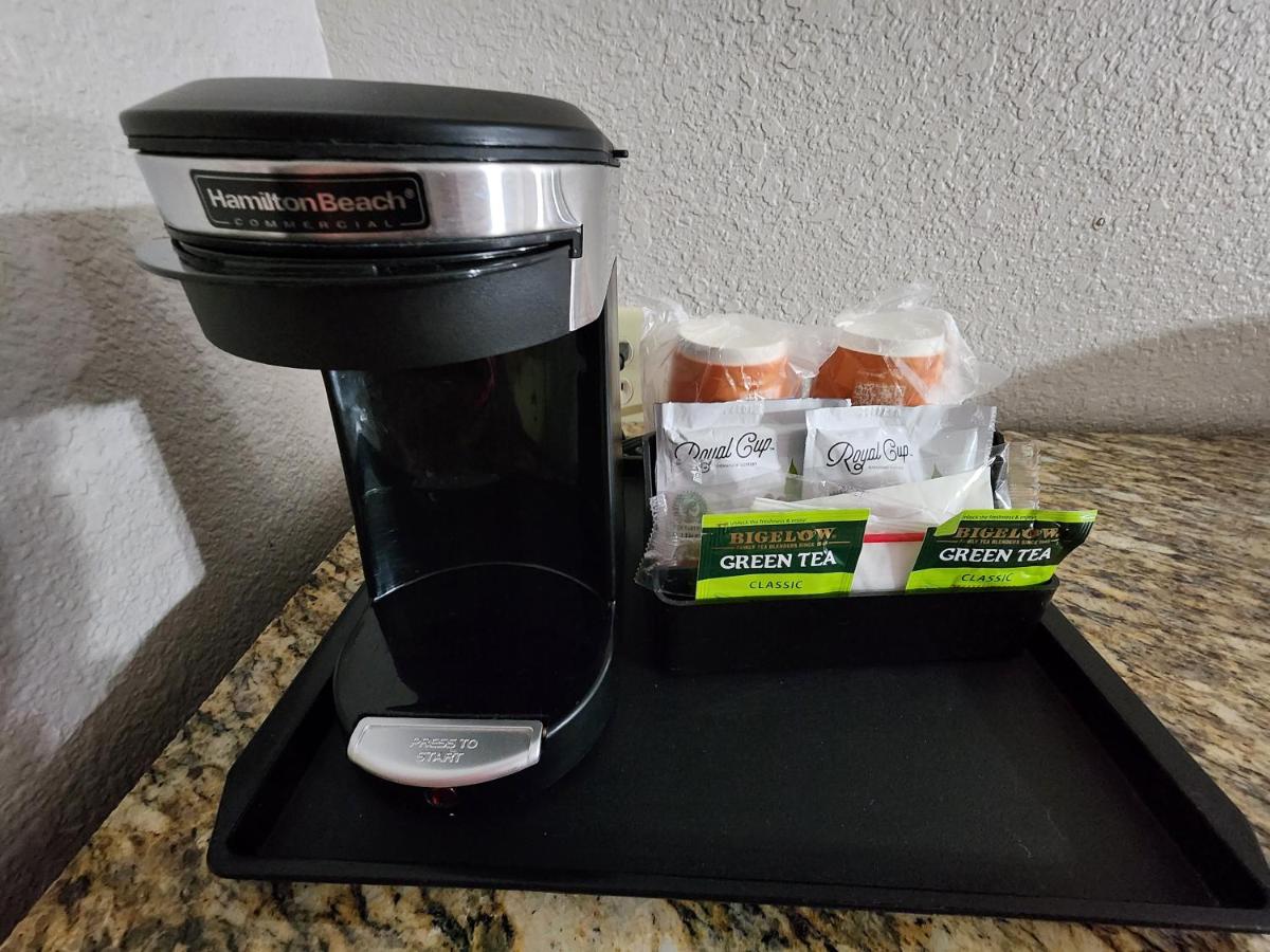 King Room - Non-Smoking at Country Inn & Suites by Radisson, Topeka West, KS