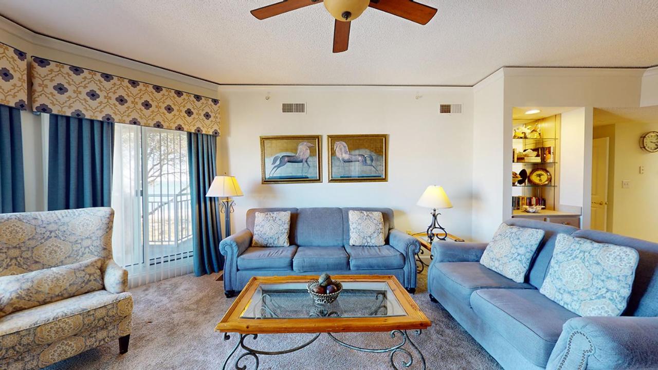 | 5506 Hampton Place South