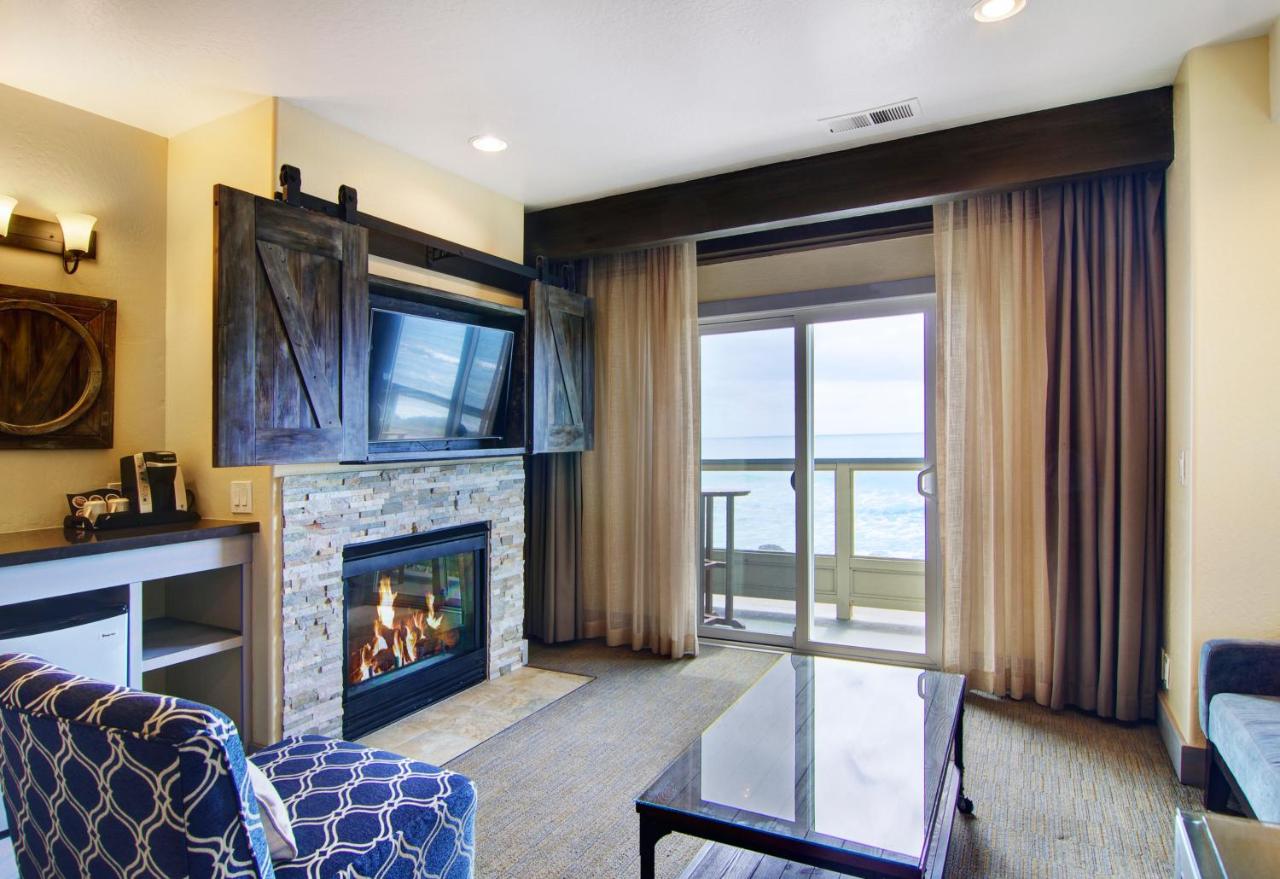 King Suite with Ocean View at Cypress Inn On Miramar Beach