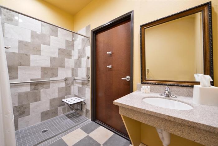 | La Bonita Inn & Suites - Crane